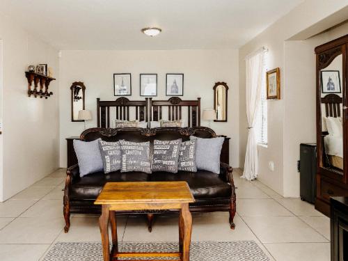Paternoster Rentals- Mami Wata 1