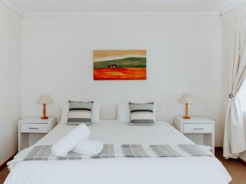 Paternoster Rentals - In Betwix