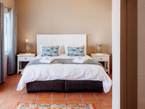 Paternoster Rentals - Duifie House