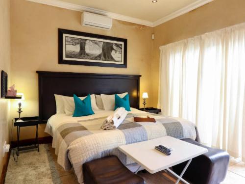 Shangwe Self-catering Studio