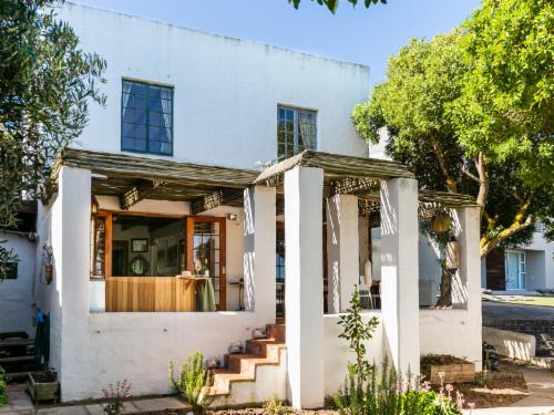 Frank Wightman Cottage (with Hot Tub)