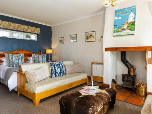 Lagoon View Room with Wood Fired Hot Tub