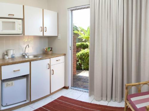 Superior Sem-Self Catering Suite