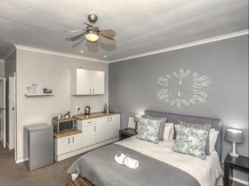Partial Sea View Room