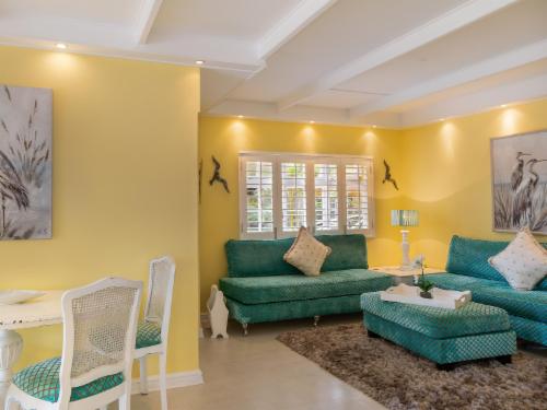 Sea-Cottage (Family Unit)
