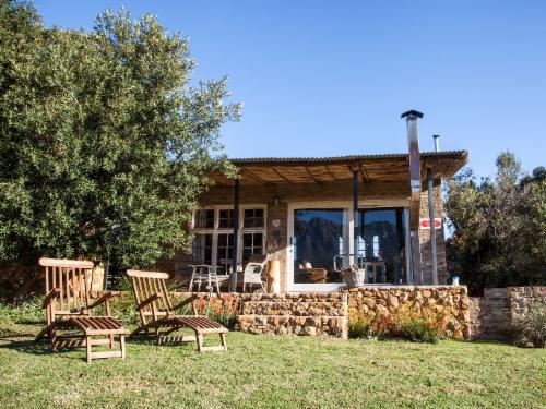 Couples Cottage - Angelino