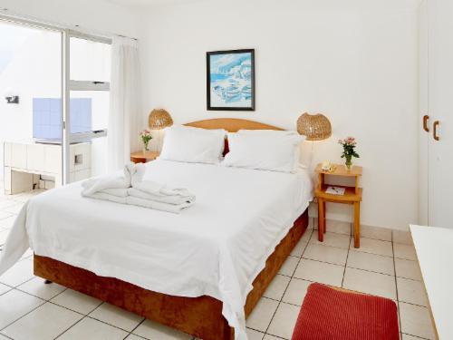 2 Bedroom Sea View Apartment