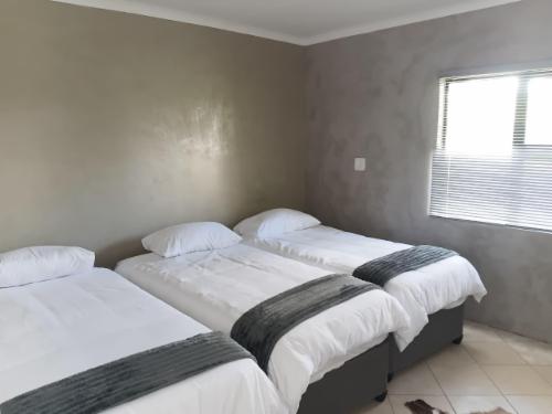 5 Sleeper Cottage