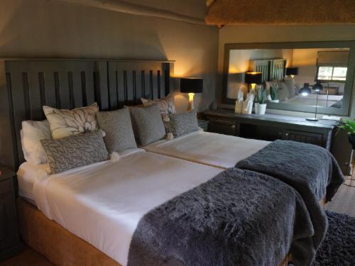 STANDARD TWIN CHALET