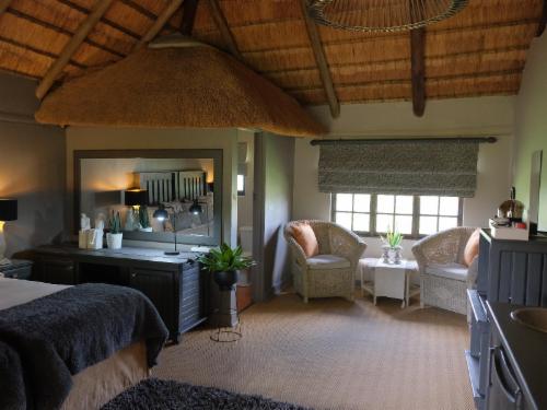 STANDARD TWIN CHALET