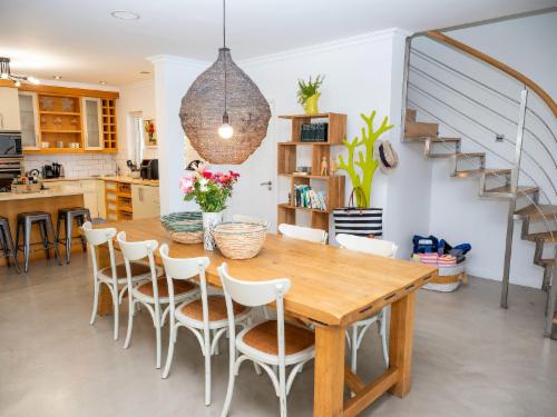 Thesen Island Villa Q9