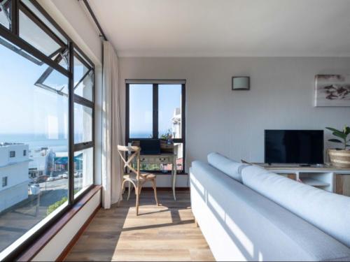 Bay Vista