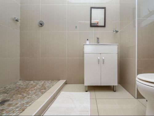 Classic Double Room - Regal Tang