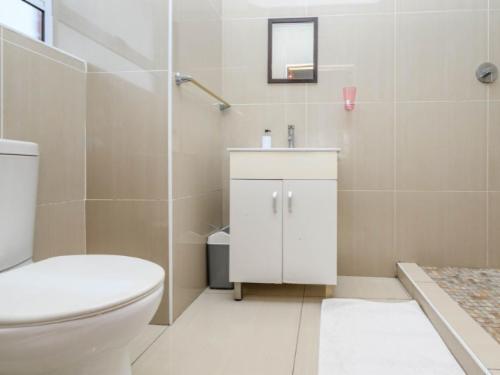 Classic Double Room - Regal Tang