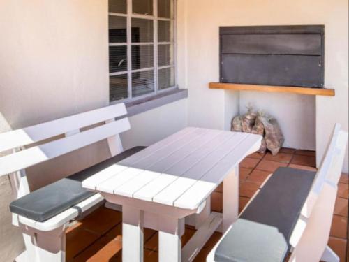 Fish Eagle Cottage