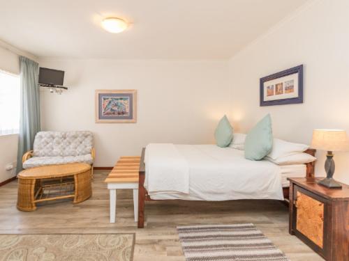 6-Queen Room with Garden View