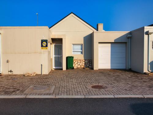 The Nook, Langebaan, 4 Sleeper