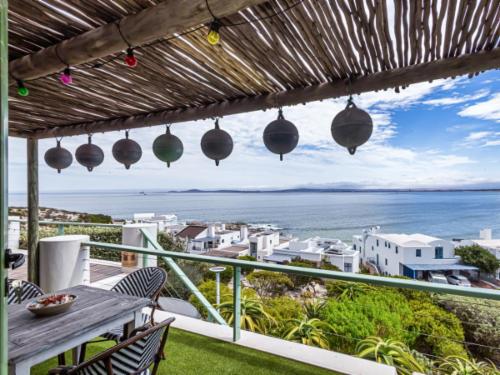 43 On Artemis, 8 Sleeper, Langebaan