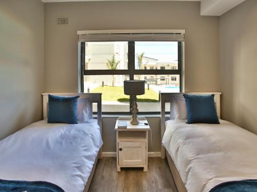 Nivica 19, Langebaan, 4 Sleeper