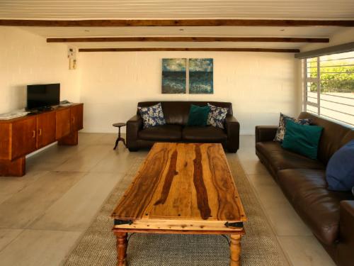 Skiathos Villa, Langebaan, 6 Sleeper