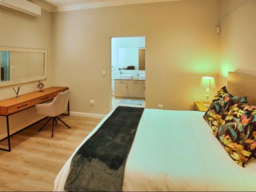 Bella Calypso, Langebaan, 8 Sleeper
