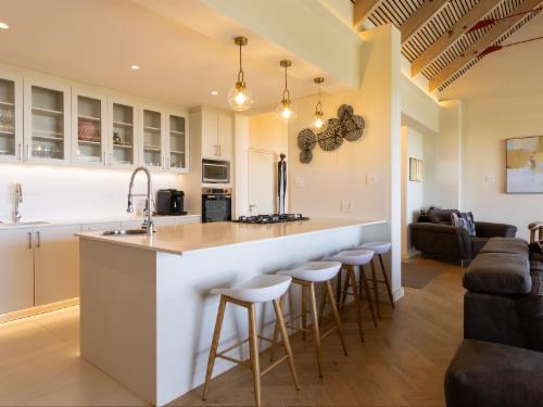 Presidential Villa (with private Hot Tub)