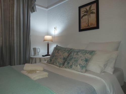 Cosy room inside guesthouse