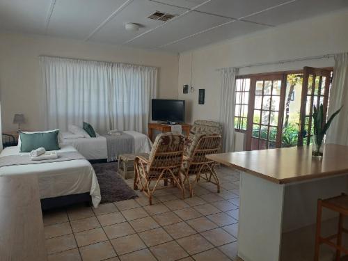 Garden Cottage (sleeps 4) -SC facilities