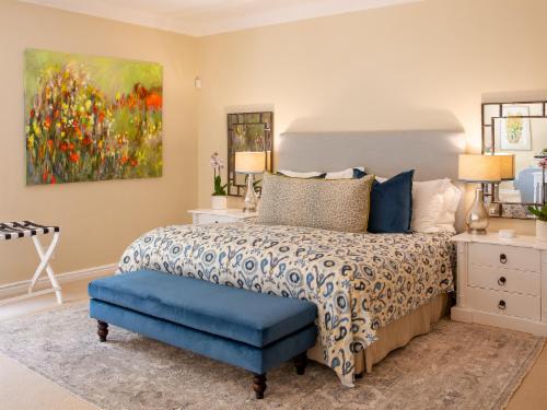 Elegant Suites