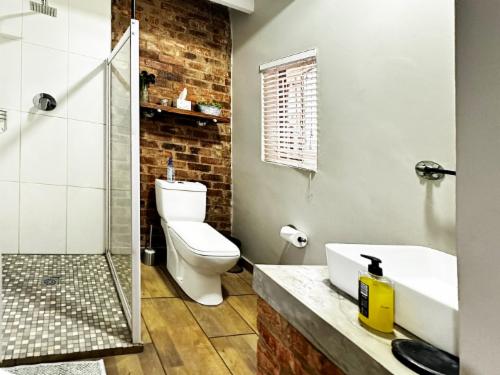 Olive Room - Superior King Room