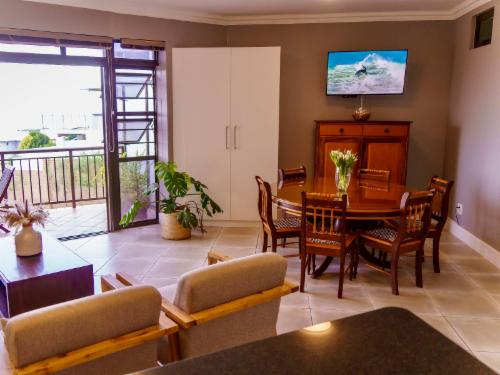 Luxury Apartment 4