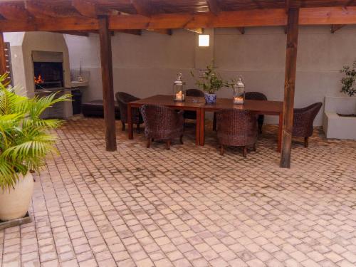 Luxury Apartment 4