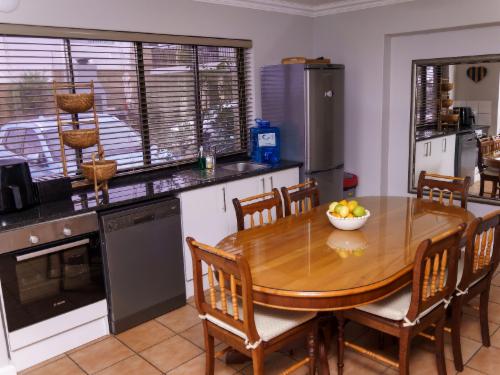 Luxury Apartment 3