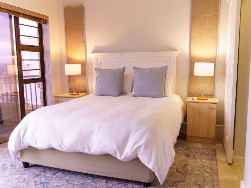 Luxury Apartment 4