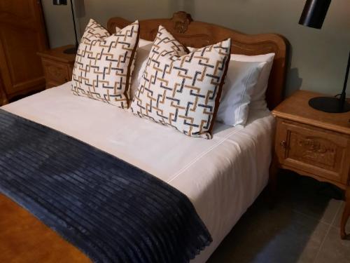 Amber (Queen en-suite 1)