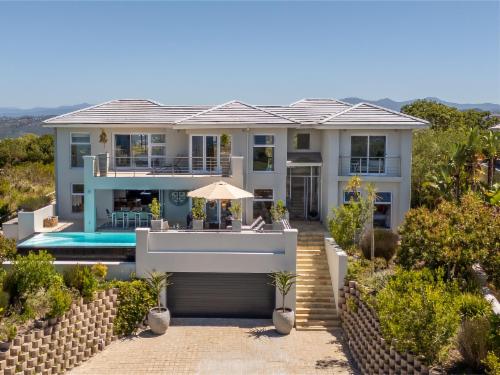 Pezula Double Storey Luxury - SL9