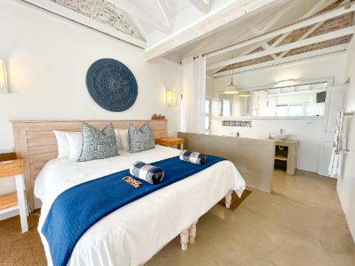 Ocean Room 3