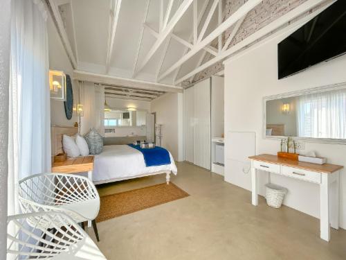 Ocean Room 3