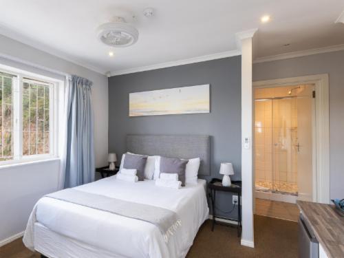 Single / Double Room