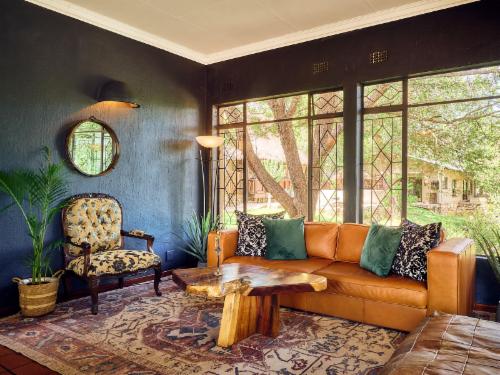 Hippo River View Cottage
