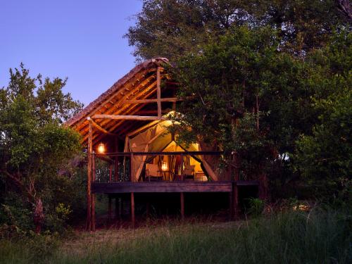 Guinea fowl Classic Tent