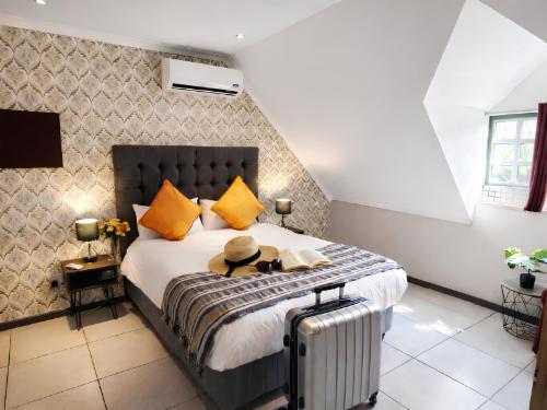 One Bedroom Apartment