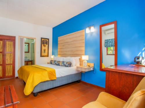 Economy Room