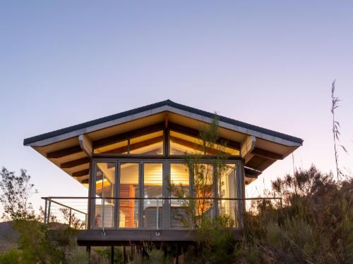 Luxury Cabin 1