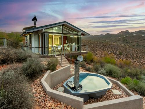 Luxury Cabin 8 with Hot Tub
