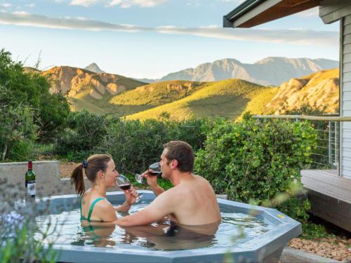 Luxury Cabin 5 with Hot Tub