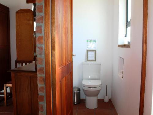 Couples Cottage 3 (With Hot Tub)