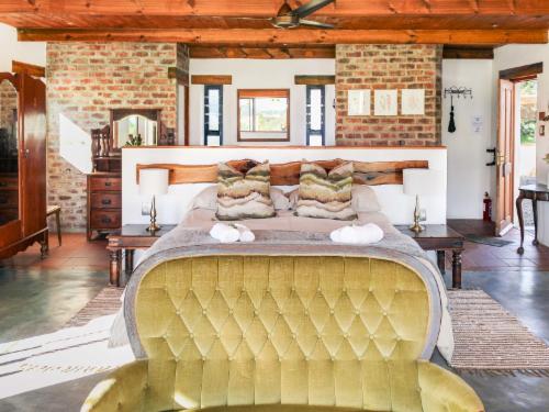 Couples Cottage 3 (With Hot Tub)