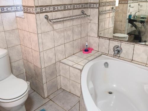 King Studio Apartment 4