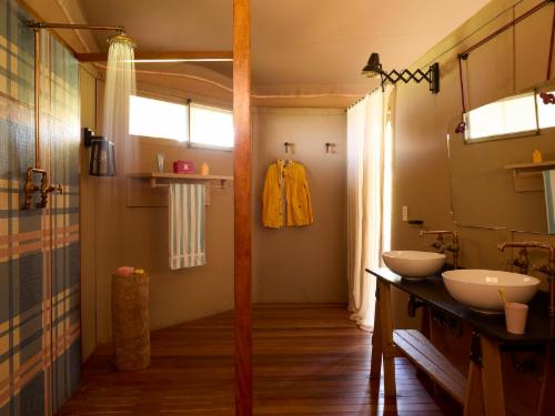 Luxury Tent 7
